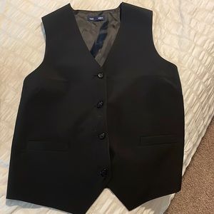 Server Vest Black
